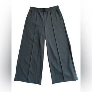 Loft Black Pull-On Wide Leg Cropped Trousers, Size Medium